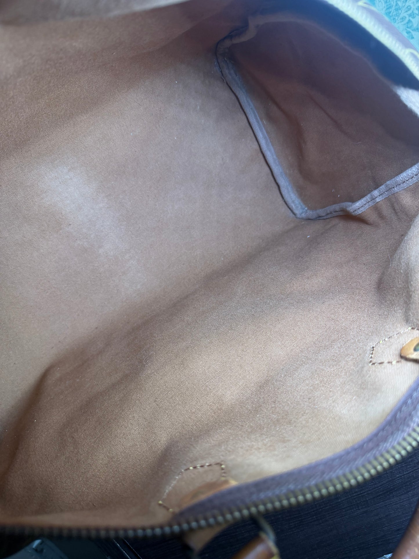 Louis Vuitton Speedy 35