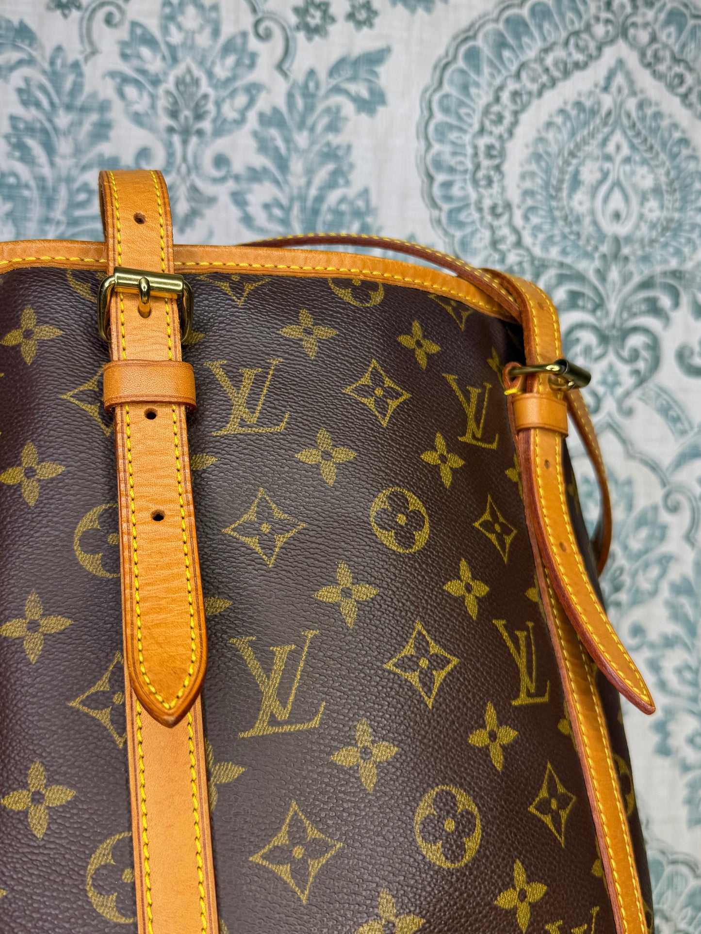 Louis Vuitton Bucket GM #1