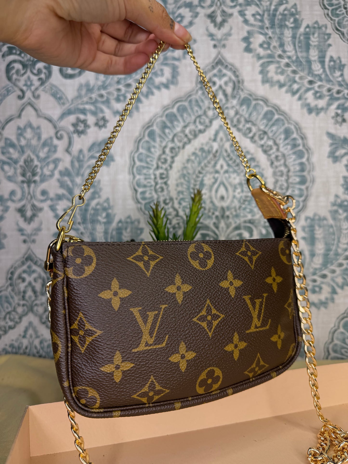 Louis Vuitton Monogram Bucket Pochette #1