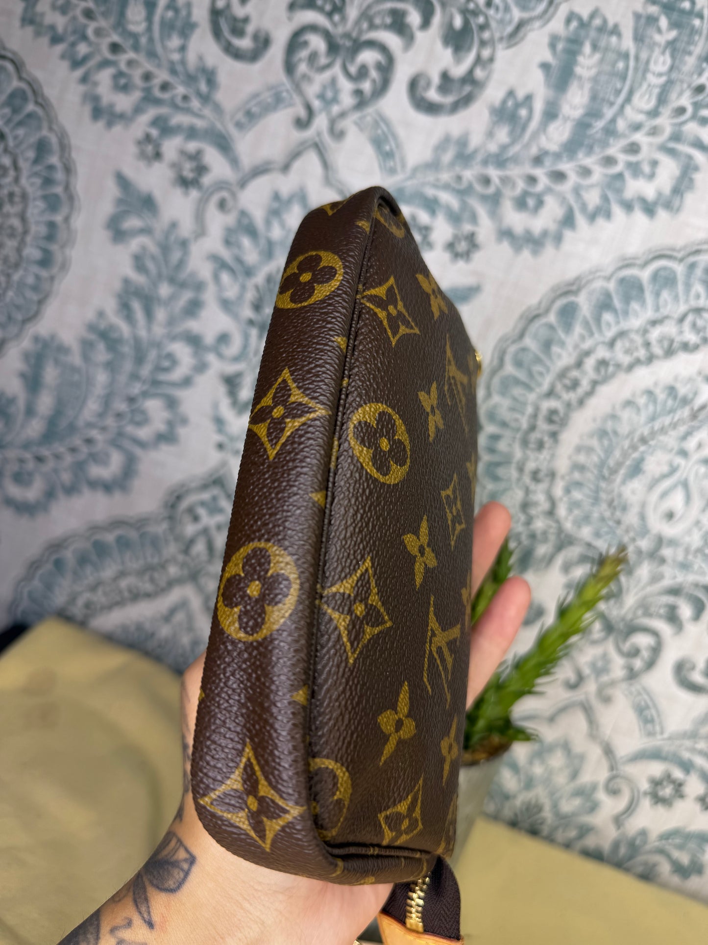 Louis Vuitton Monogram Bucket Pochette #1
