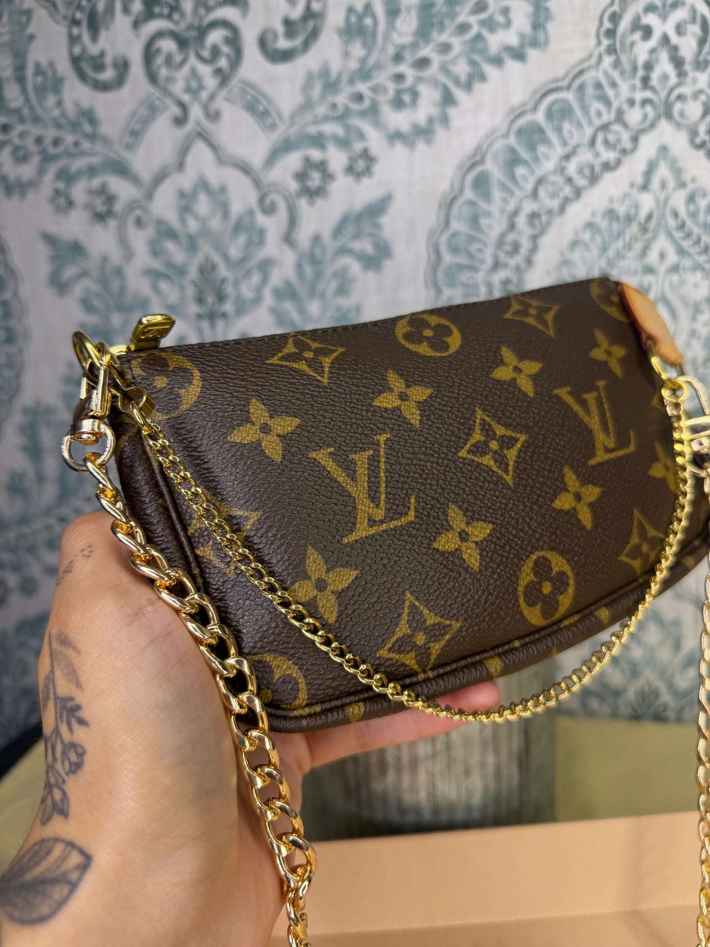 Louis Vuitton Monogram Bucket Pochette #1