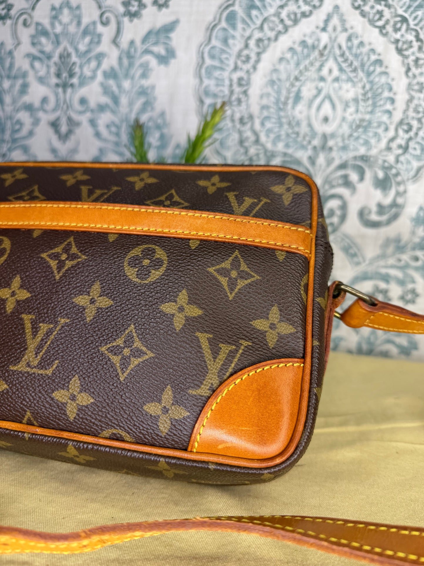 Louis Vuitton Trocadero 23