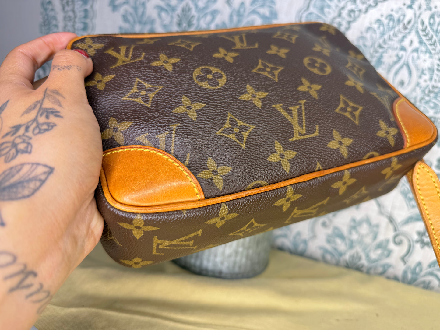 Louis Vuitton Trocadero 23
