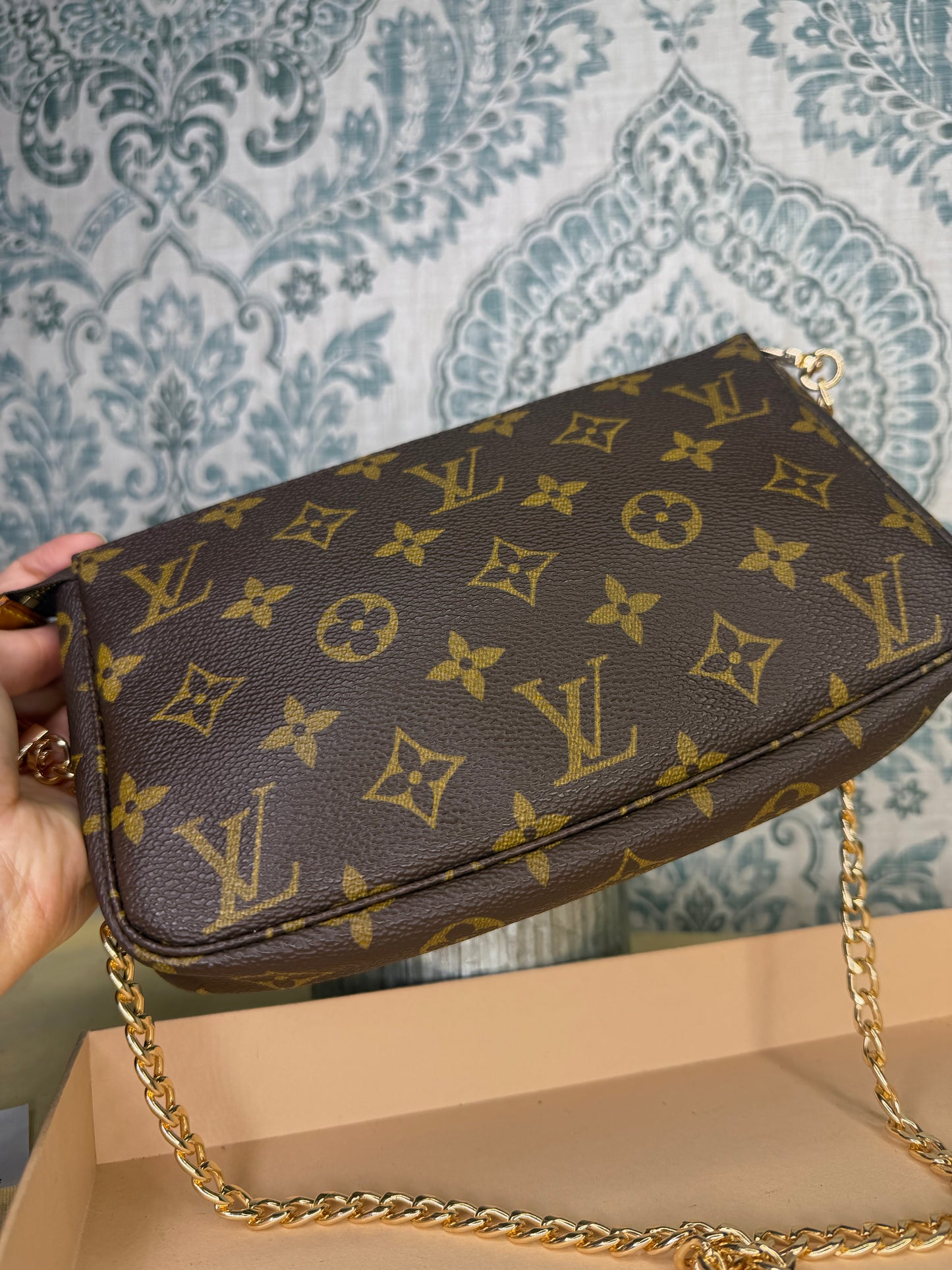Louis Vuitton Pochette Accessories