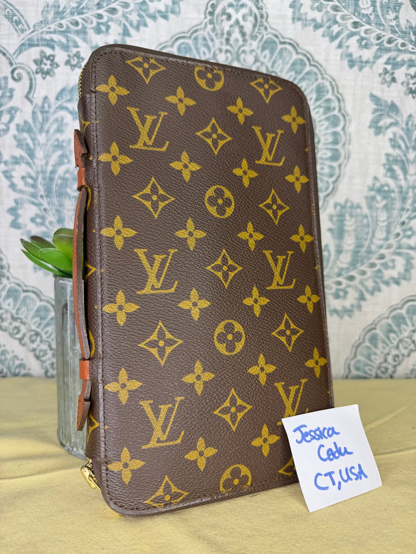 Louis Vuitton Escapade Travel Organizer Wallet