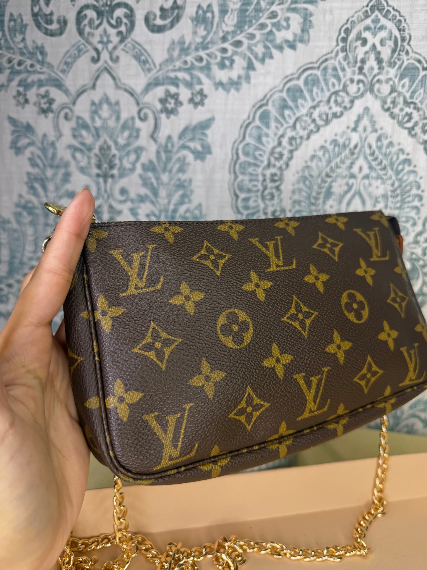 Louis Vuitton Pochette Accessories