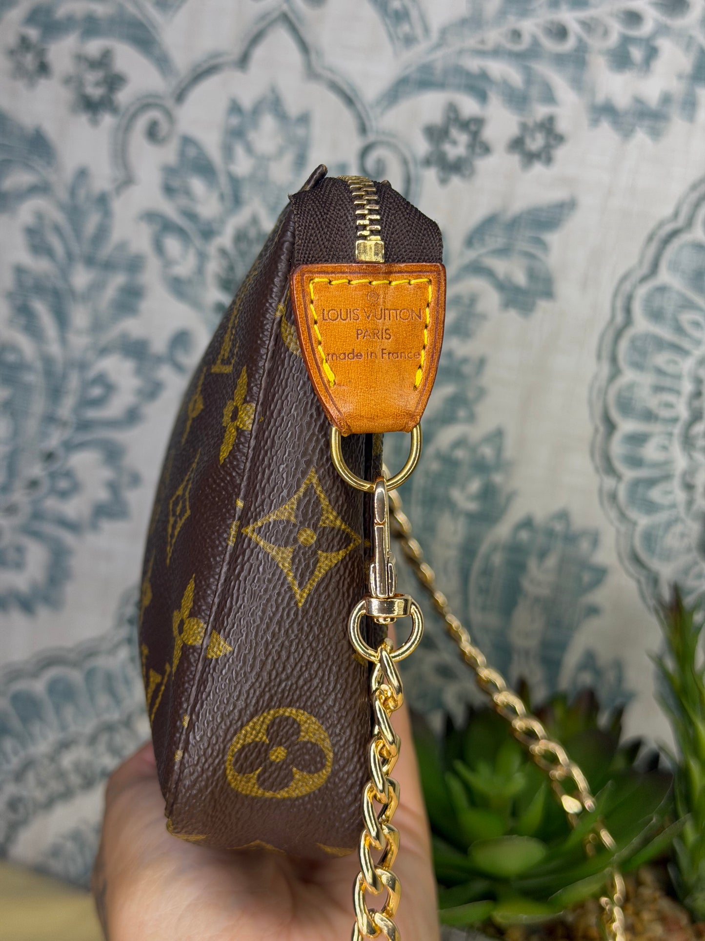 Louis Vuitton Pochette Accessories