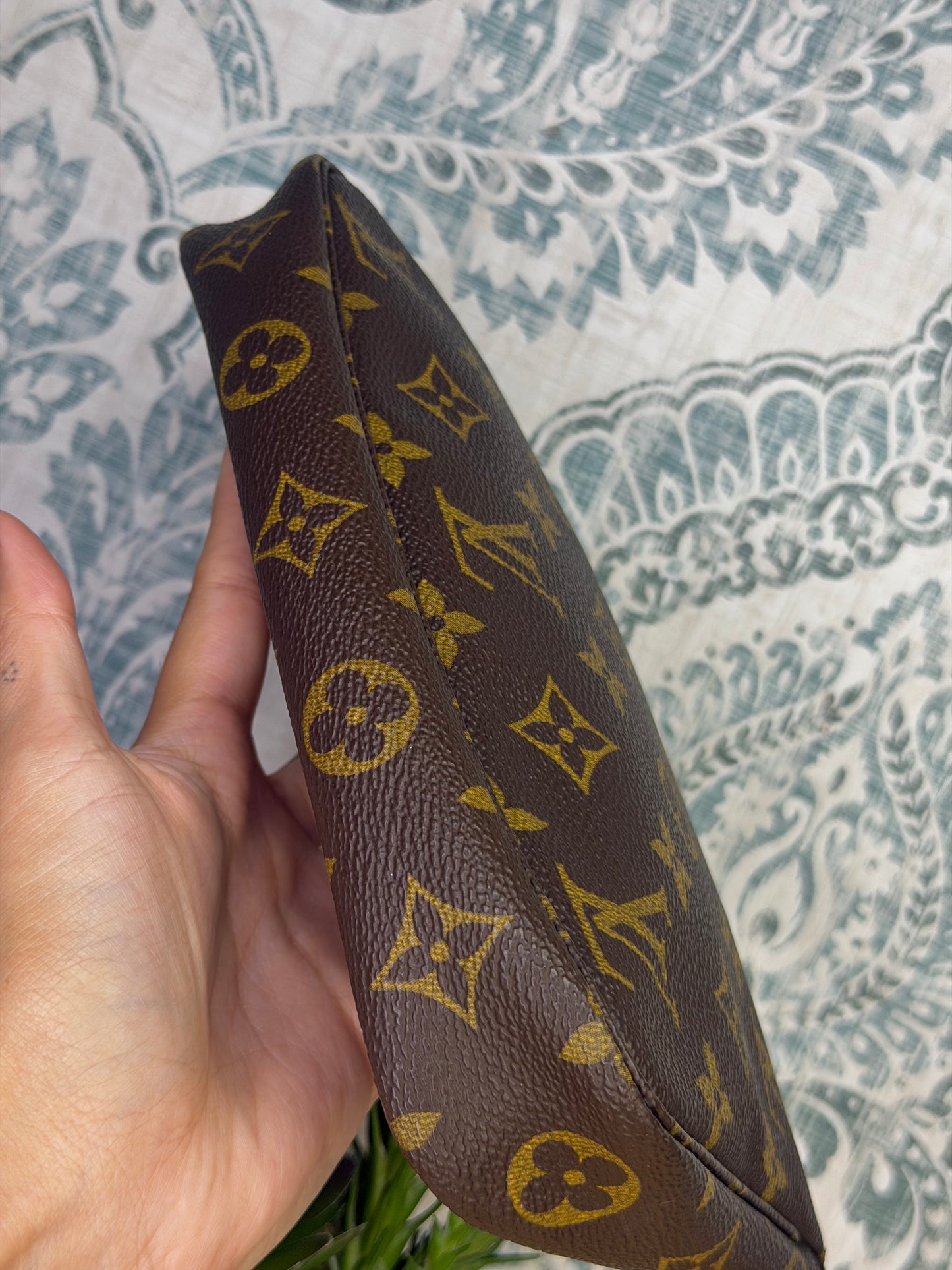 Louis Vuitton Pochette Accessories