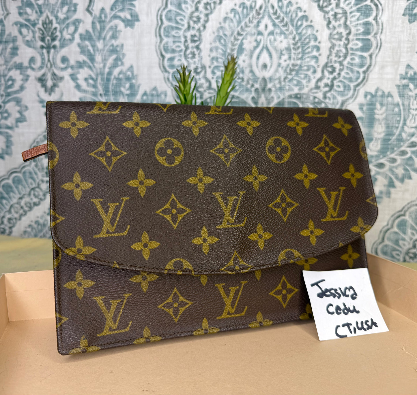 Louis Vuitton Pochette Rabat Clutch 23
