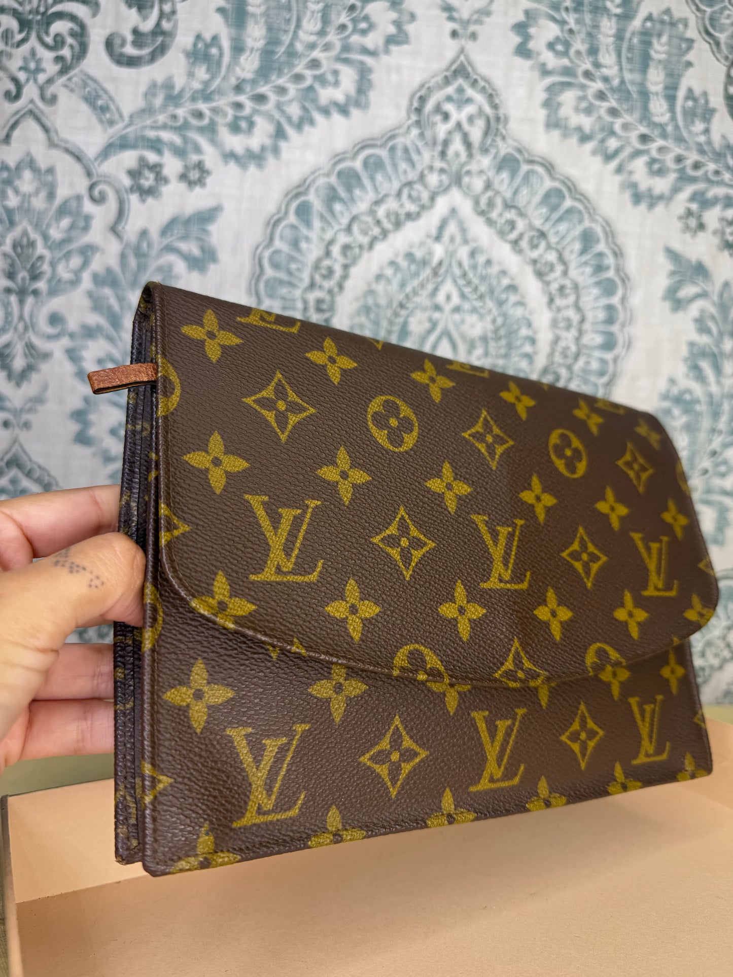 Louis Vuitton Pochette Rabat Clutch 23