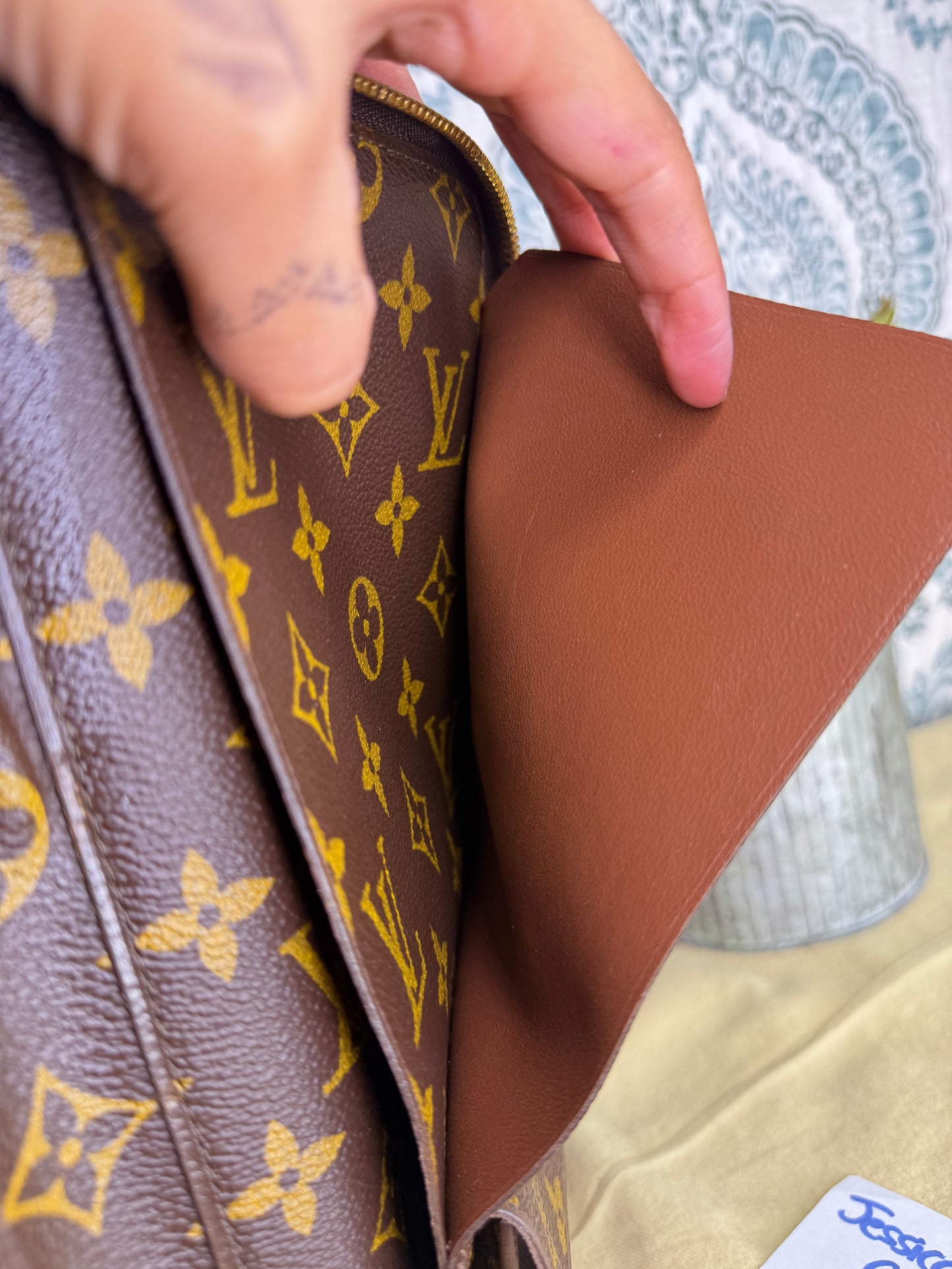 Louis Vuitton Escapade Travel Organizer Wallet