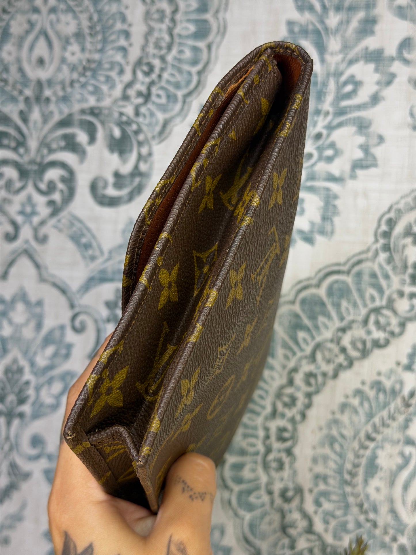 Louis Vuitton Pochette Rabat Clutch 23