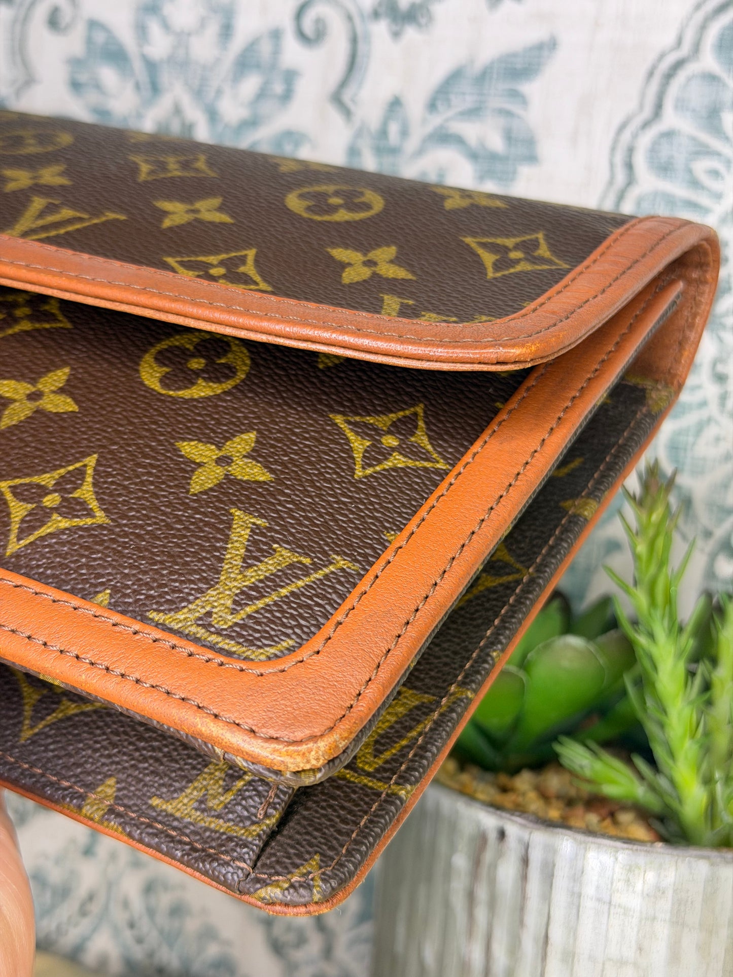 Louis Vuitton Pochette Dame GM #1