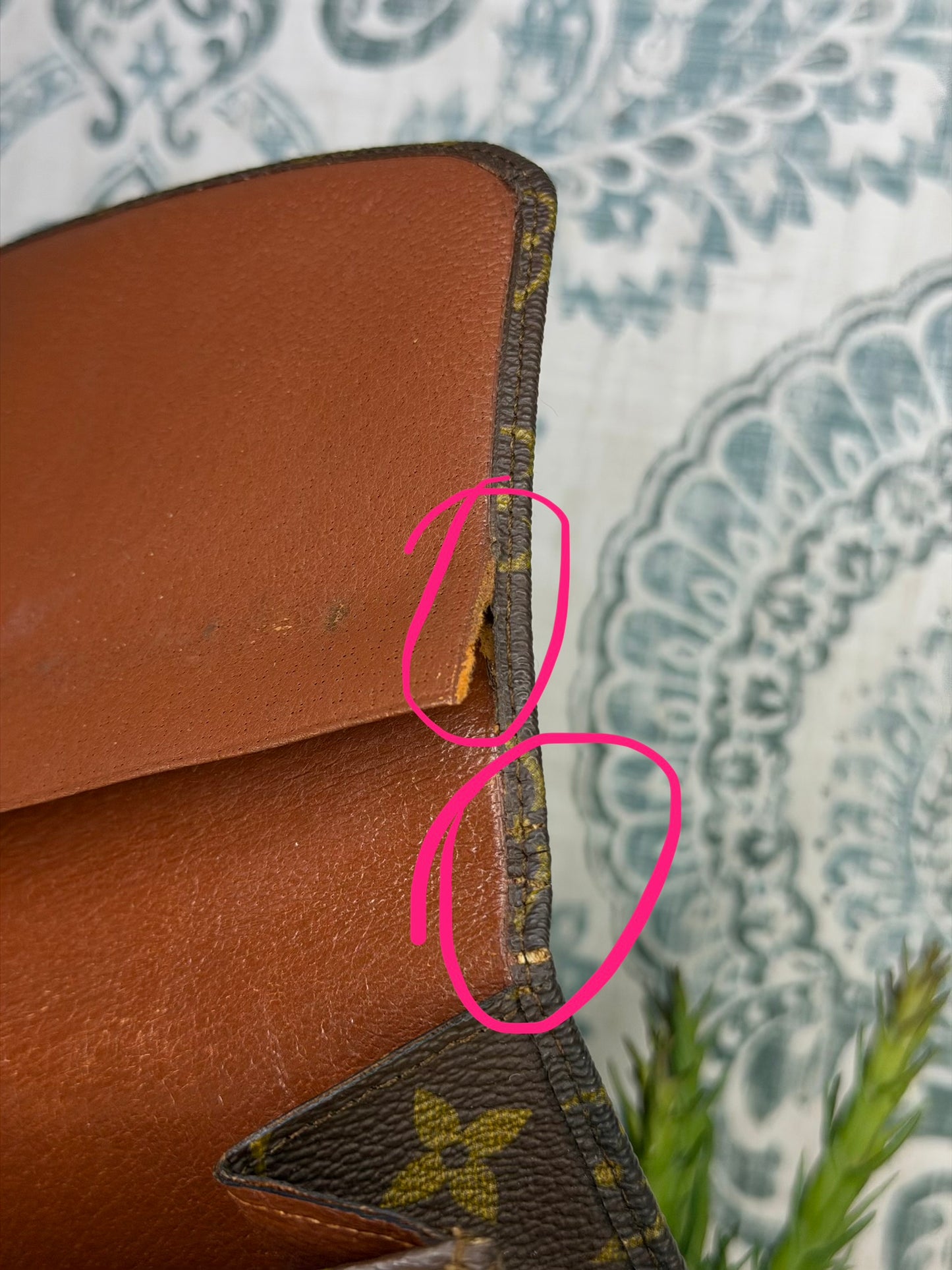 Louis Vuitton Pochette Rabat Clutch 23
