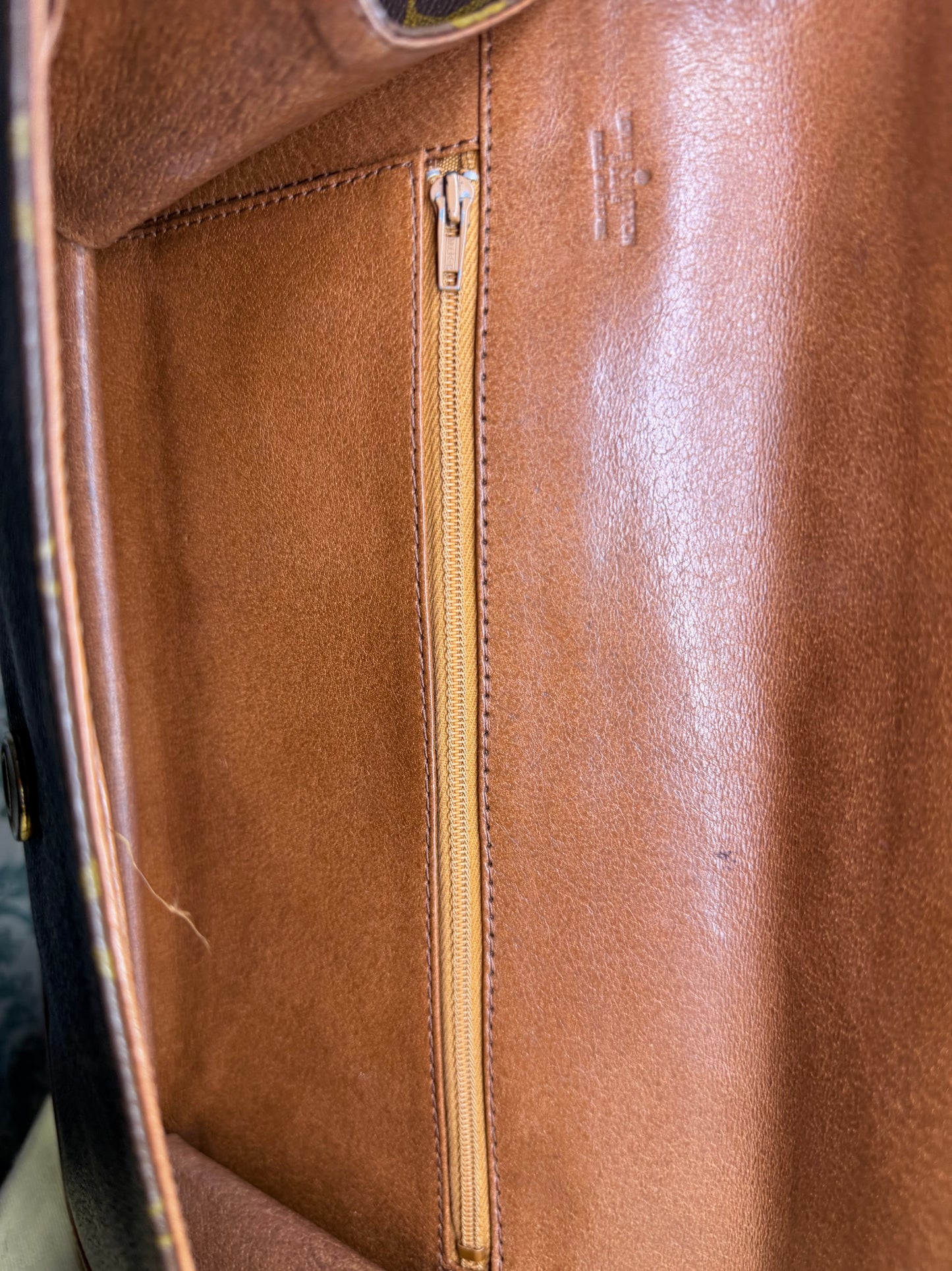 Louis Vuitton Pochette Dame GM #1
