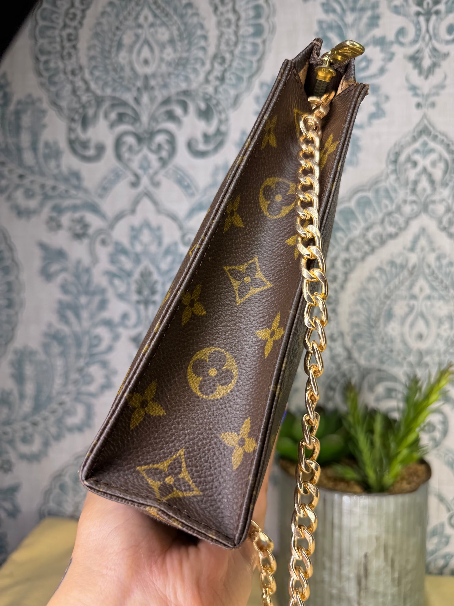 Louis Vuitton Monogram Toiletry 26 #1