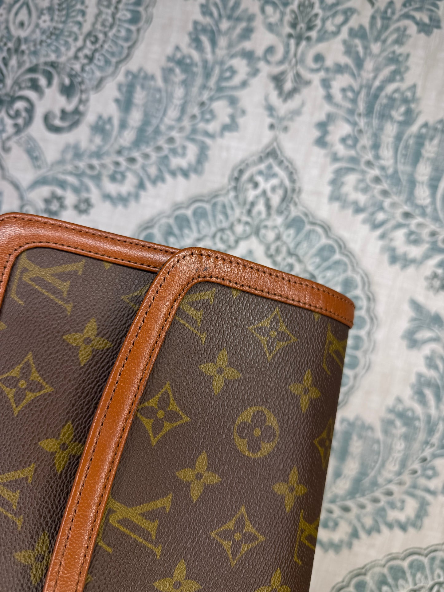 Louis Vuitton Pochette Dame GM
