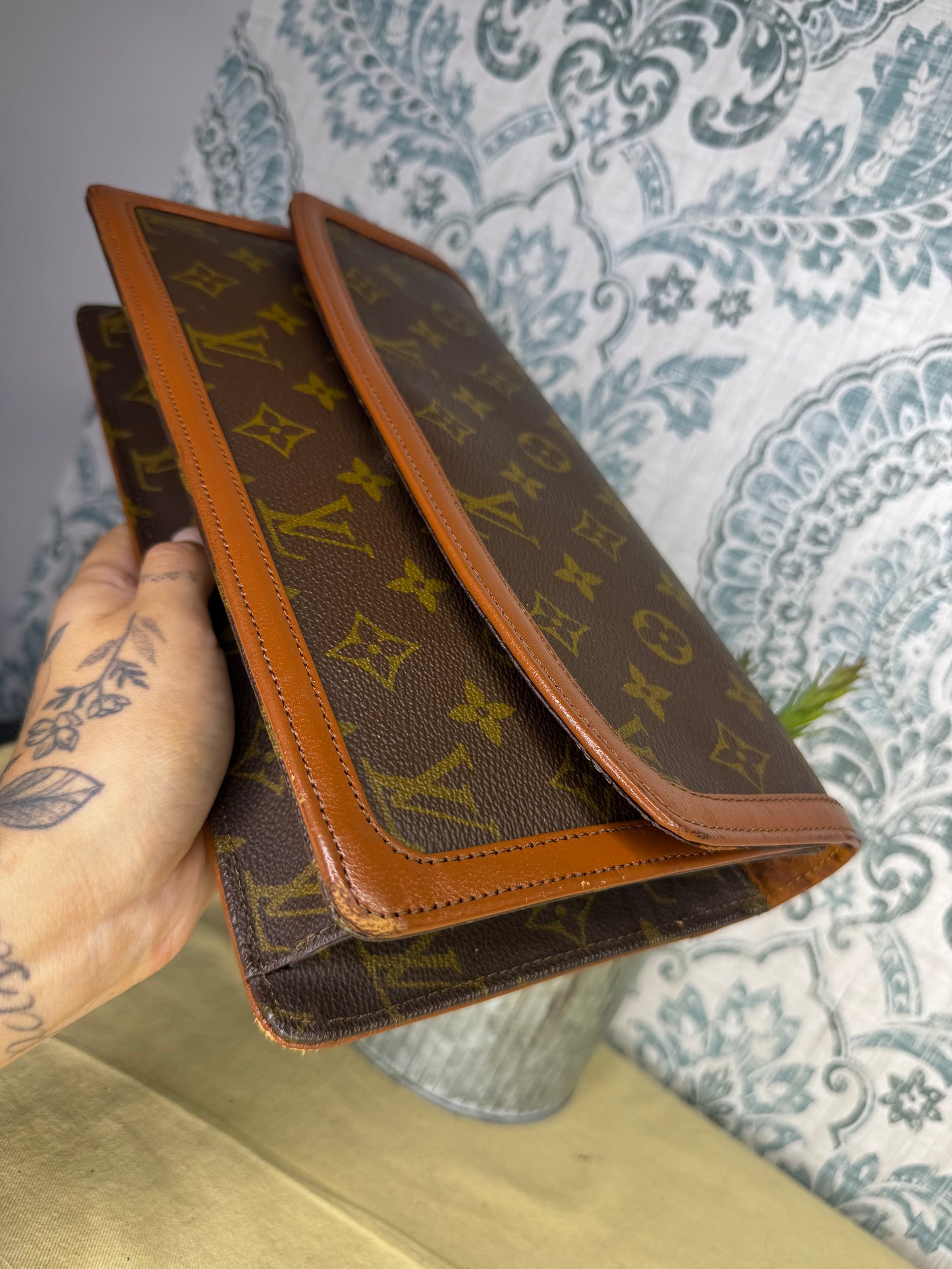 Louis Vuitton Pochette Dame GM