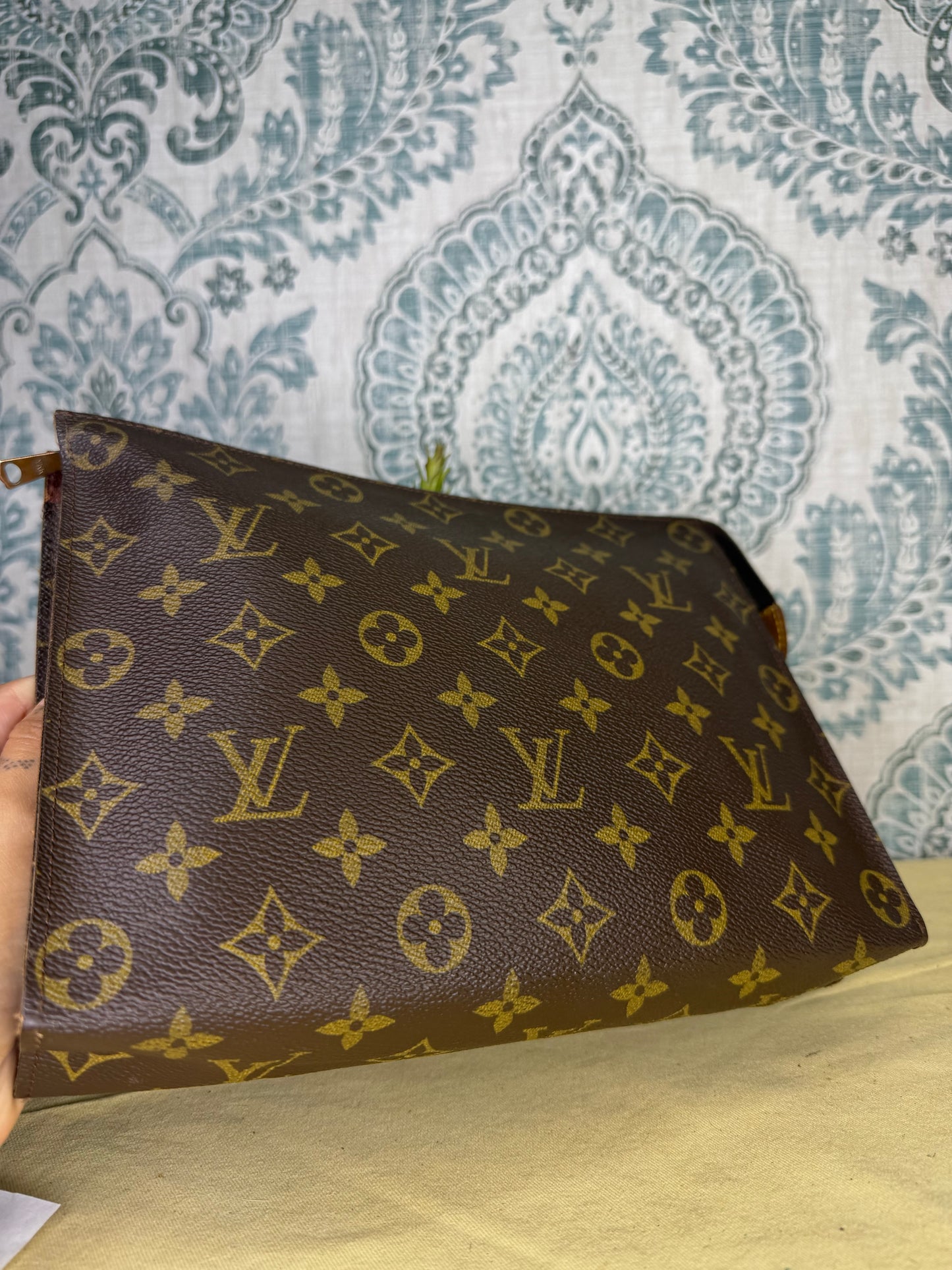 Louis Vuitton Monogram Toiletry 26