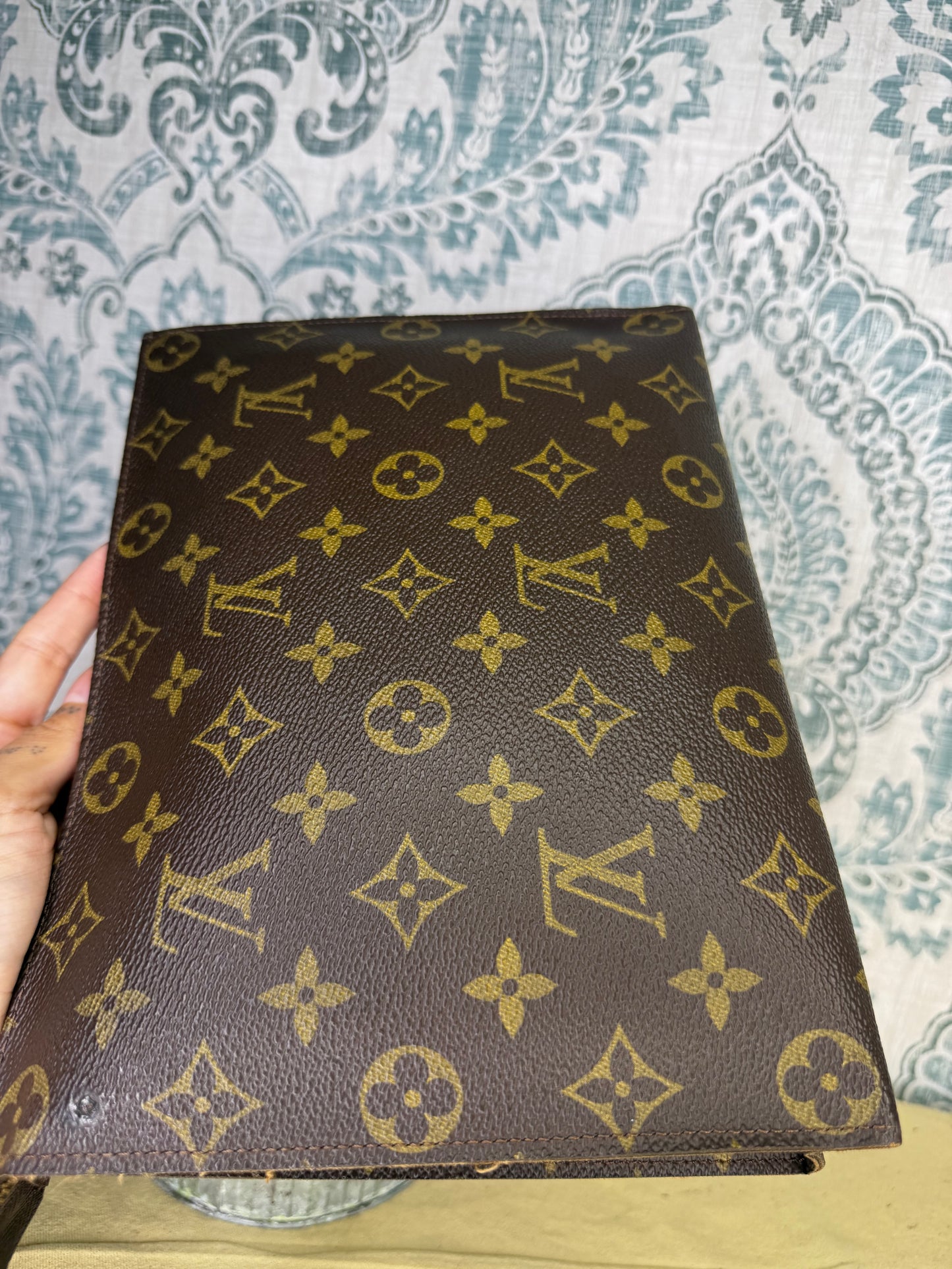 Louis Vuitton Monogram Toiletry 26