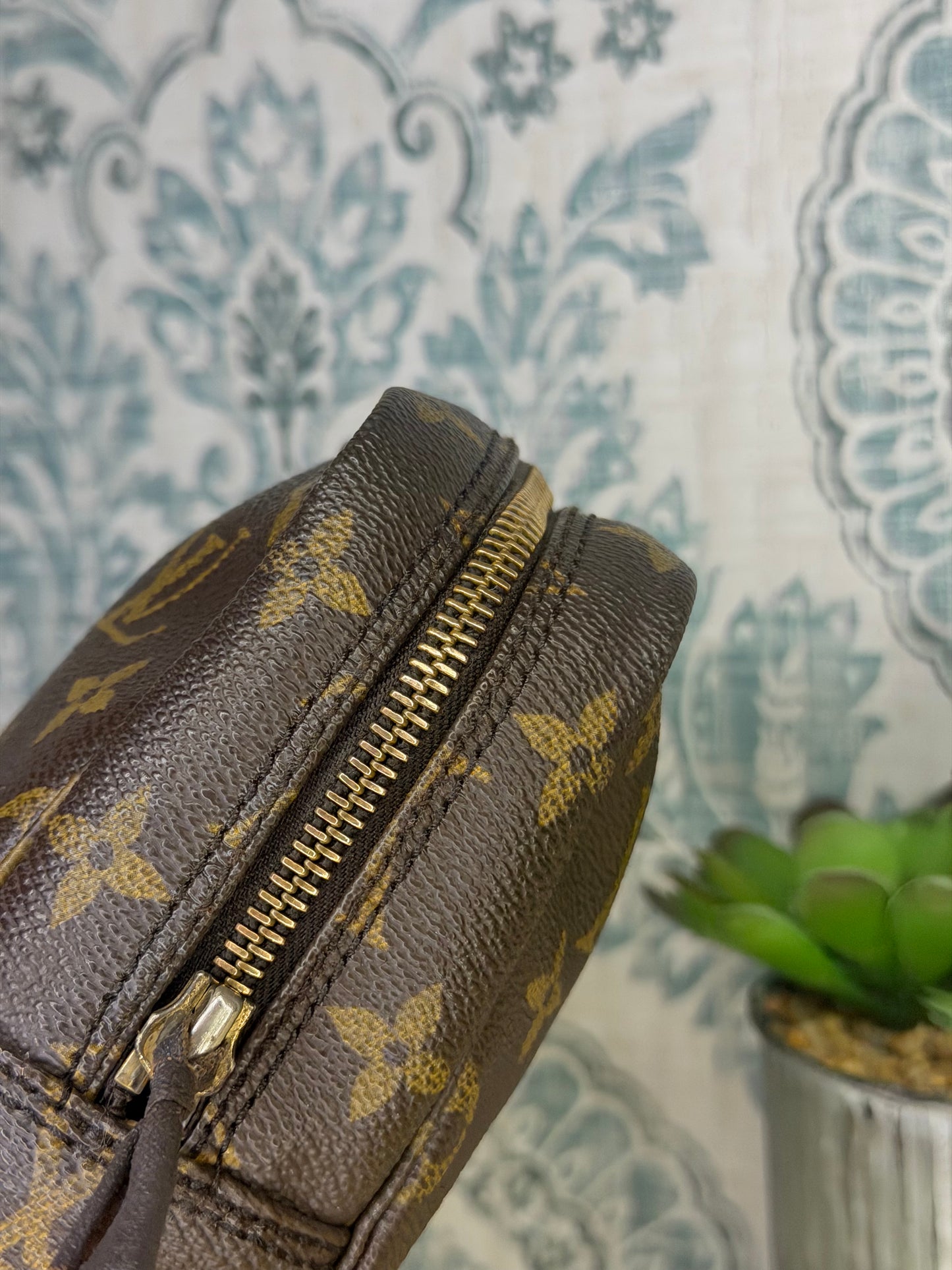 Louis Vuitton Trousse 23 #1
