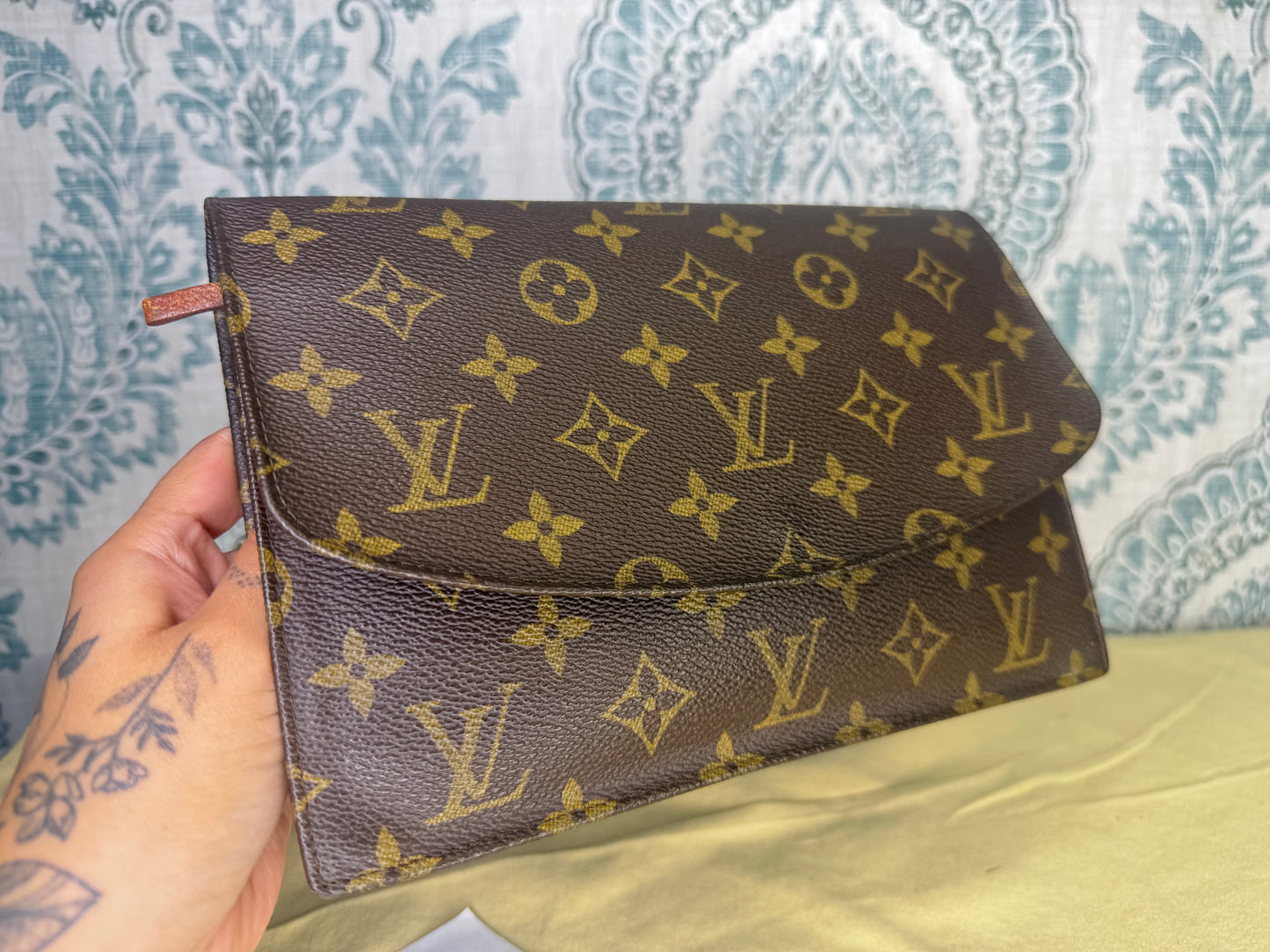 Louis Vuitton Pochette Rabat Clutch 23