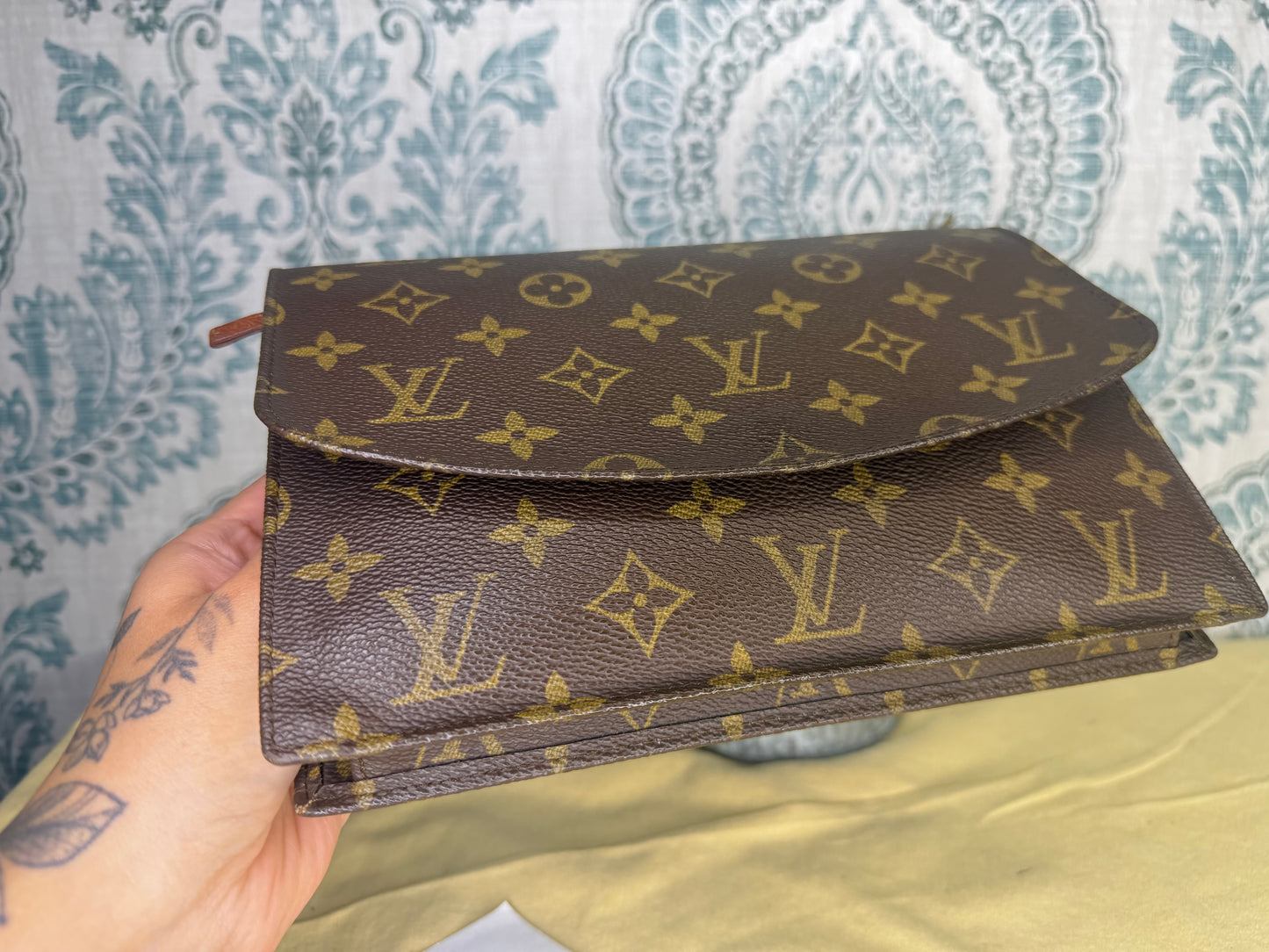 Louis Vuitton Pochette Rabat Clutch 23