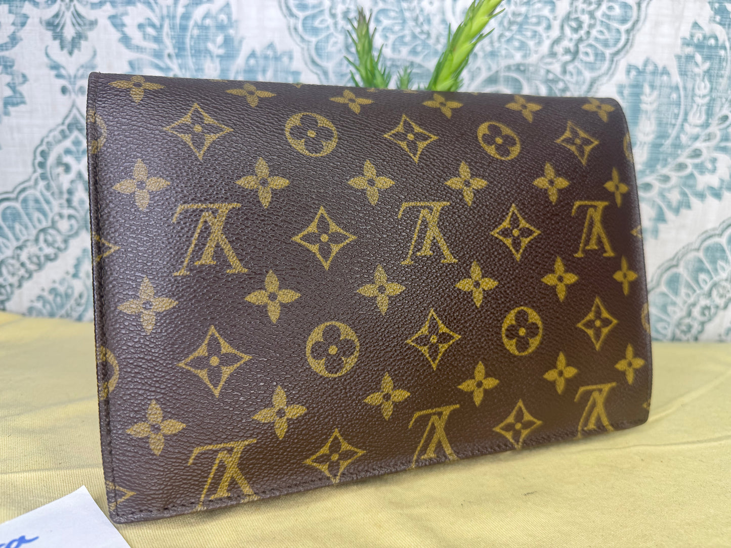 Louis Vuitton Pochette Rabat Clutch 23