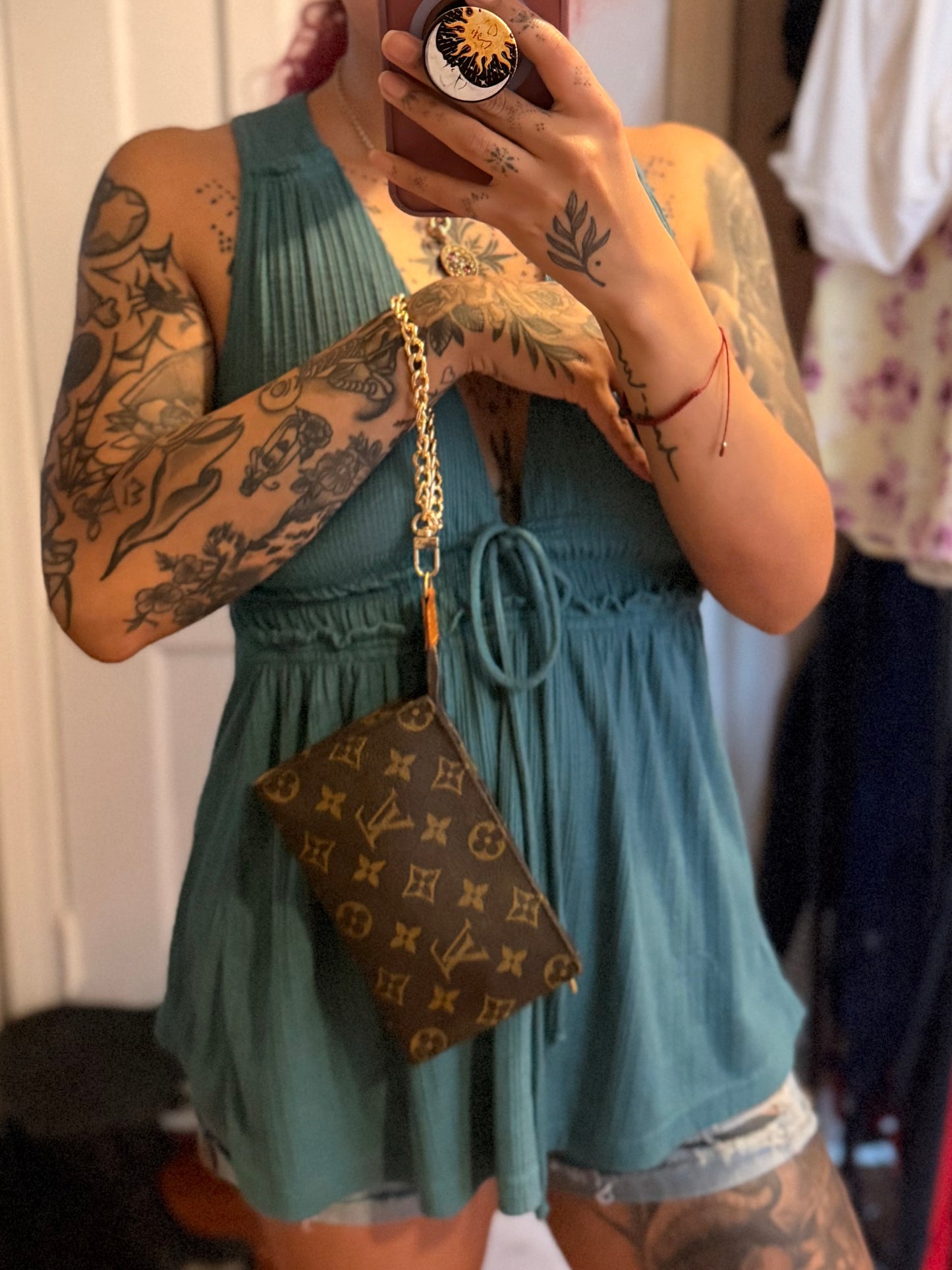 Louis Vuitton Monogram Bucket PM Pochette