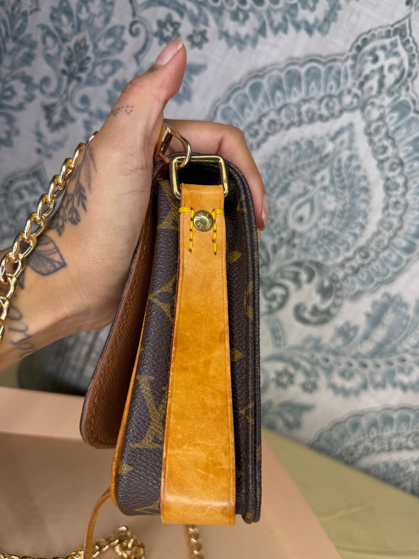 Louis Vuitton Cartouchiere PM