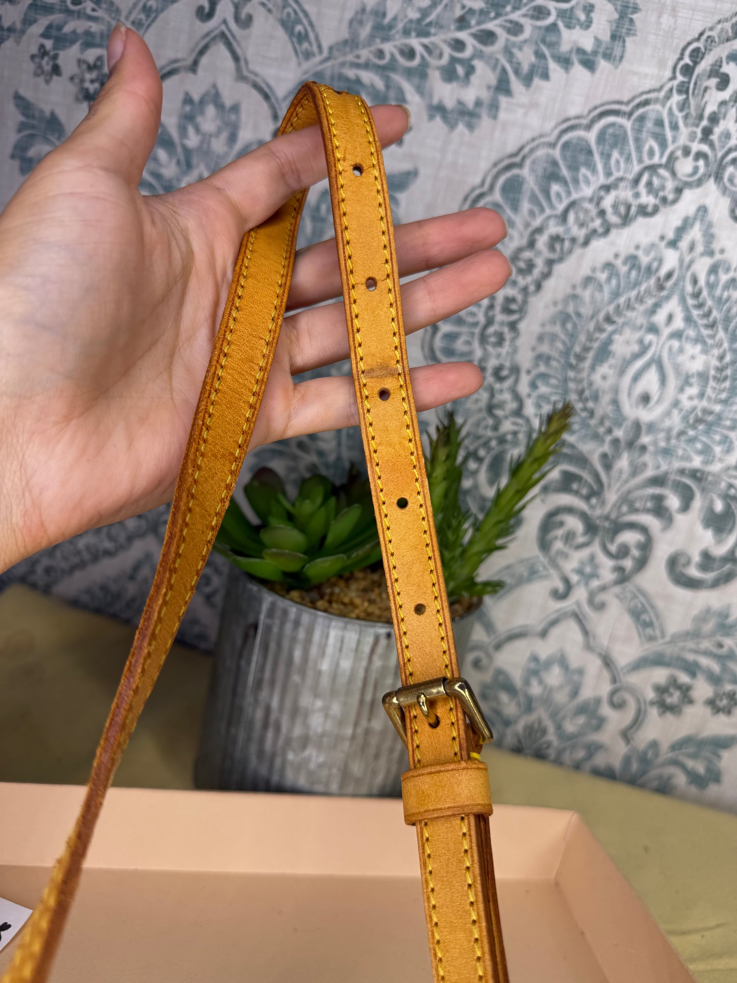 Louis Vuitton Vachetta Strap