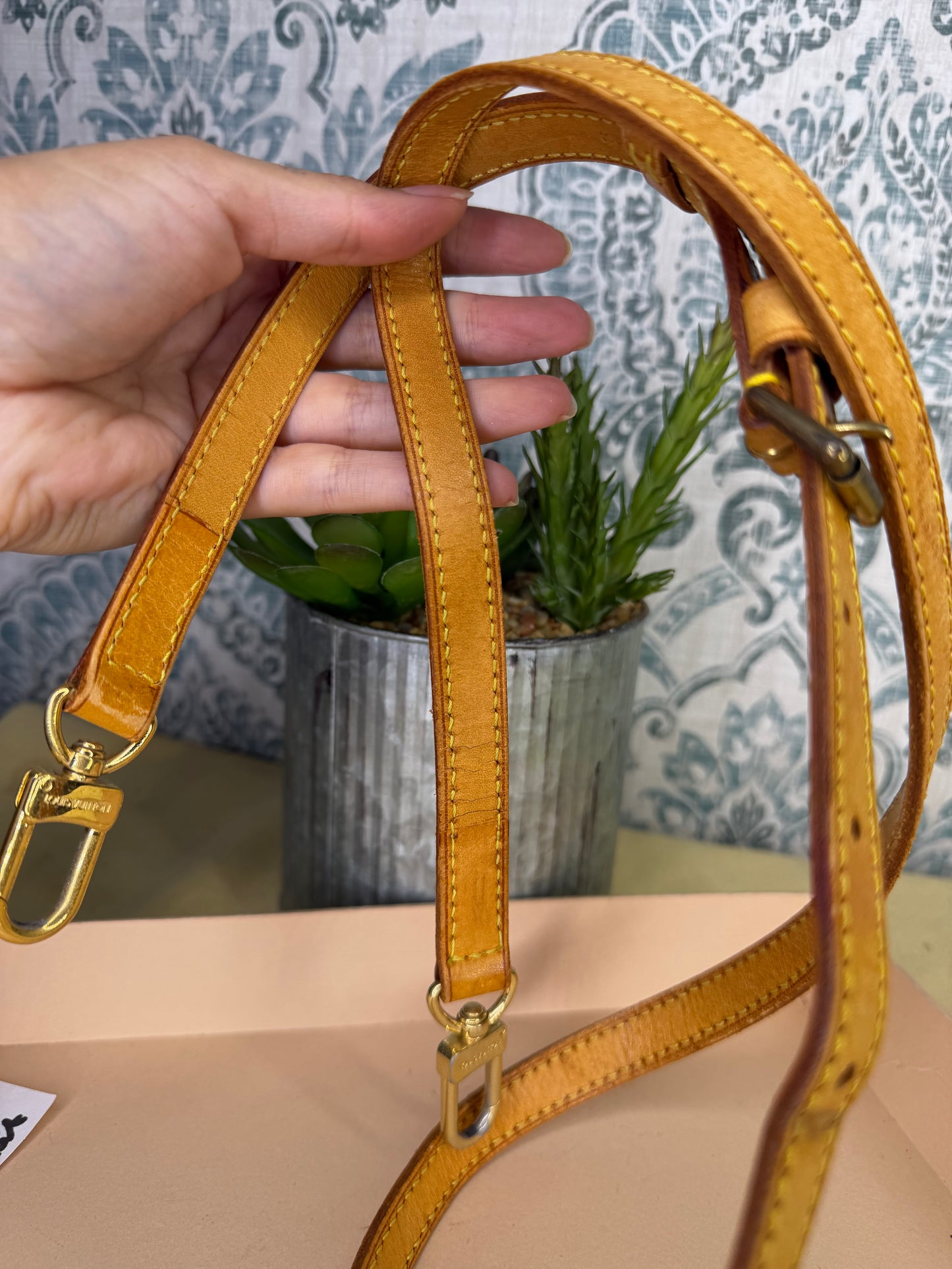 Louis Vuitton Vachetta Strap
