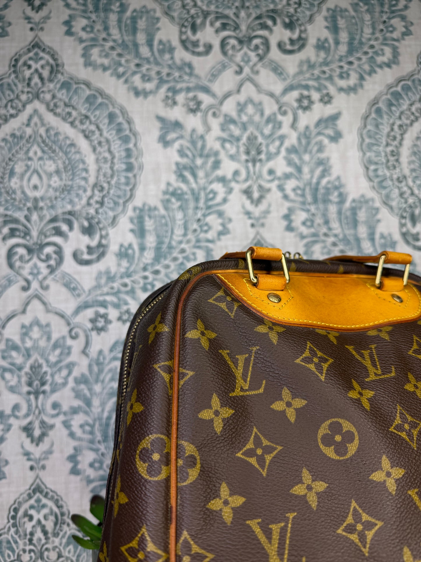 Louis Vuitton Excursion