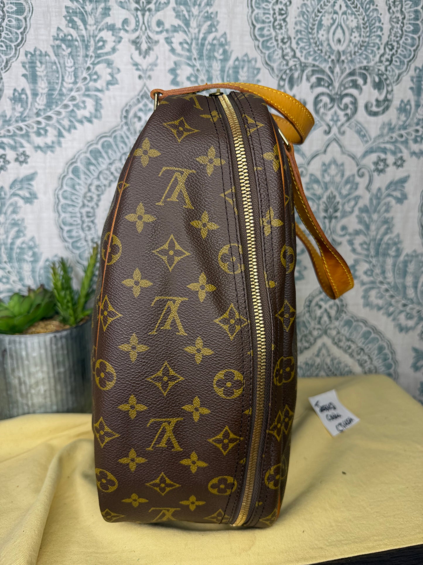 Louis Vuitton Excursion