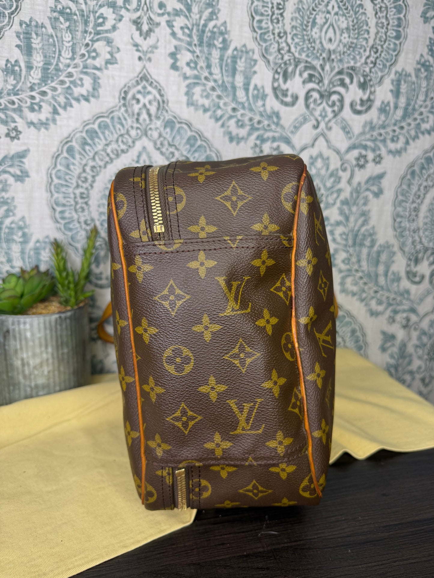 Louis Vuitton Excursion