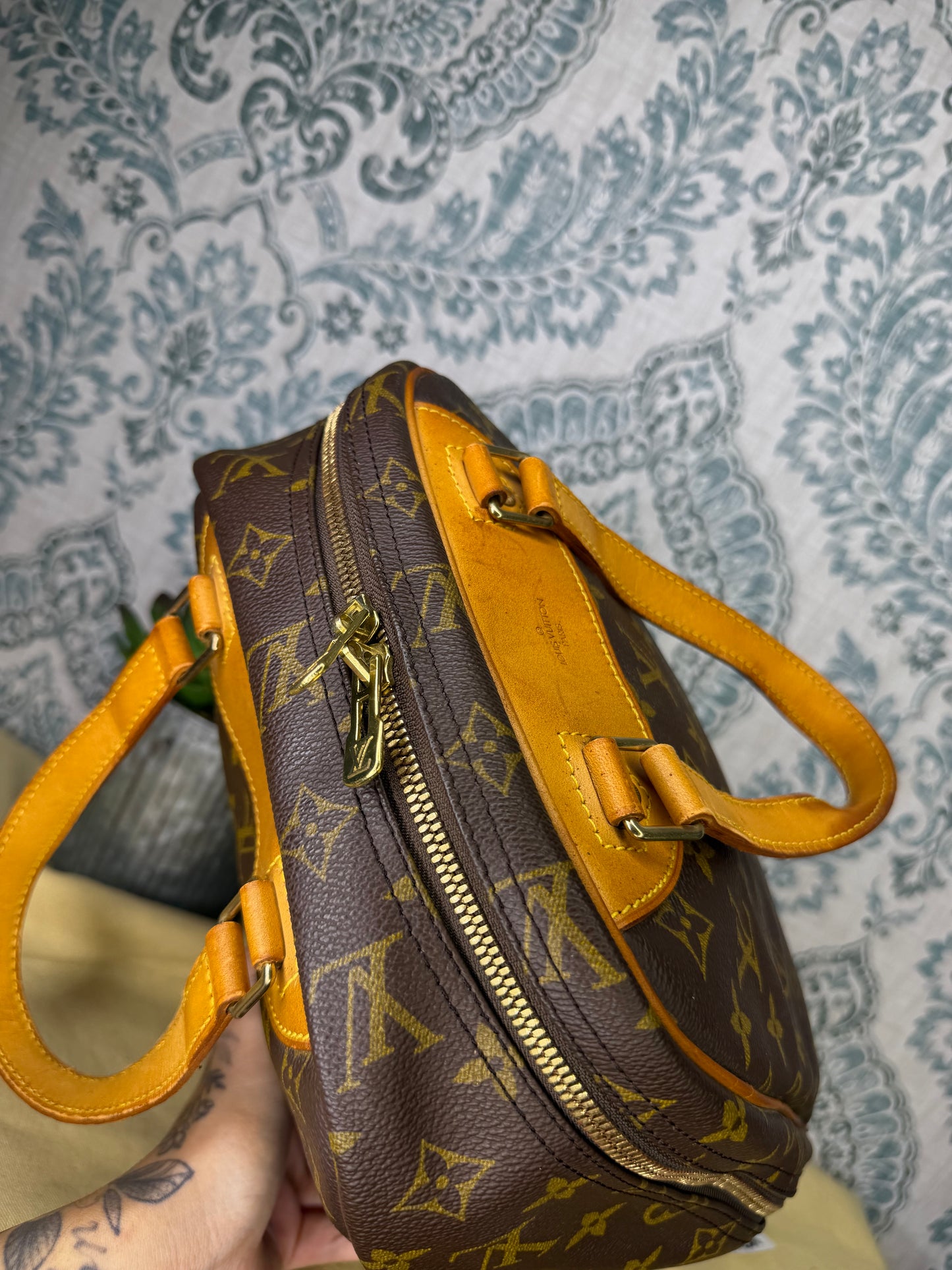 Louis Vuitton Excursion