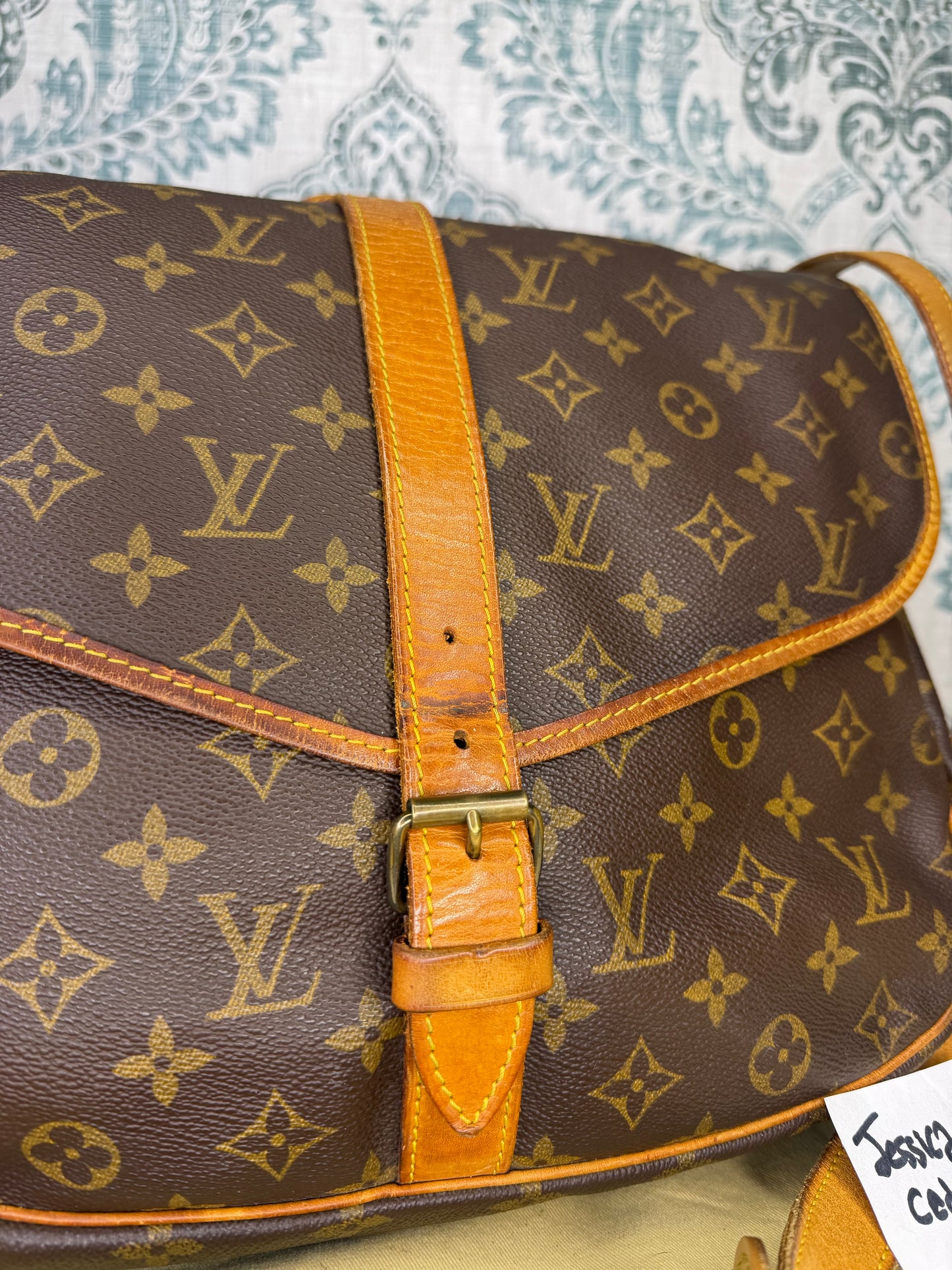 Louis Vuitton Saumur 35