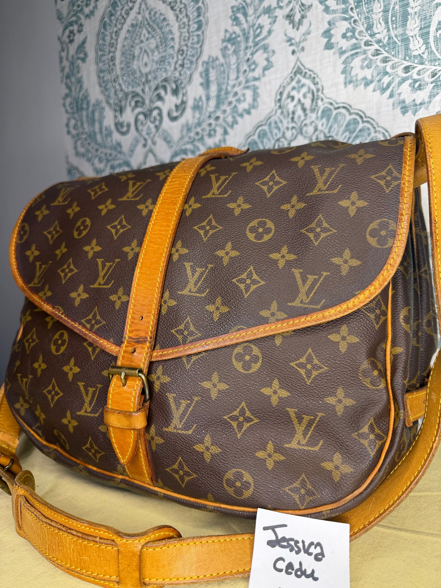 Louis Vuitton Saumur 35