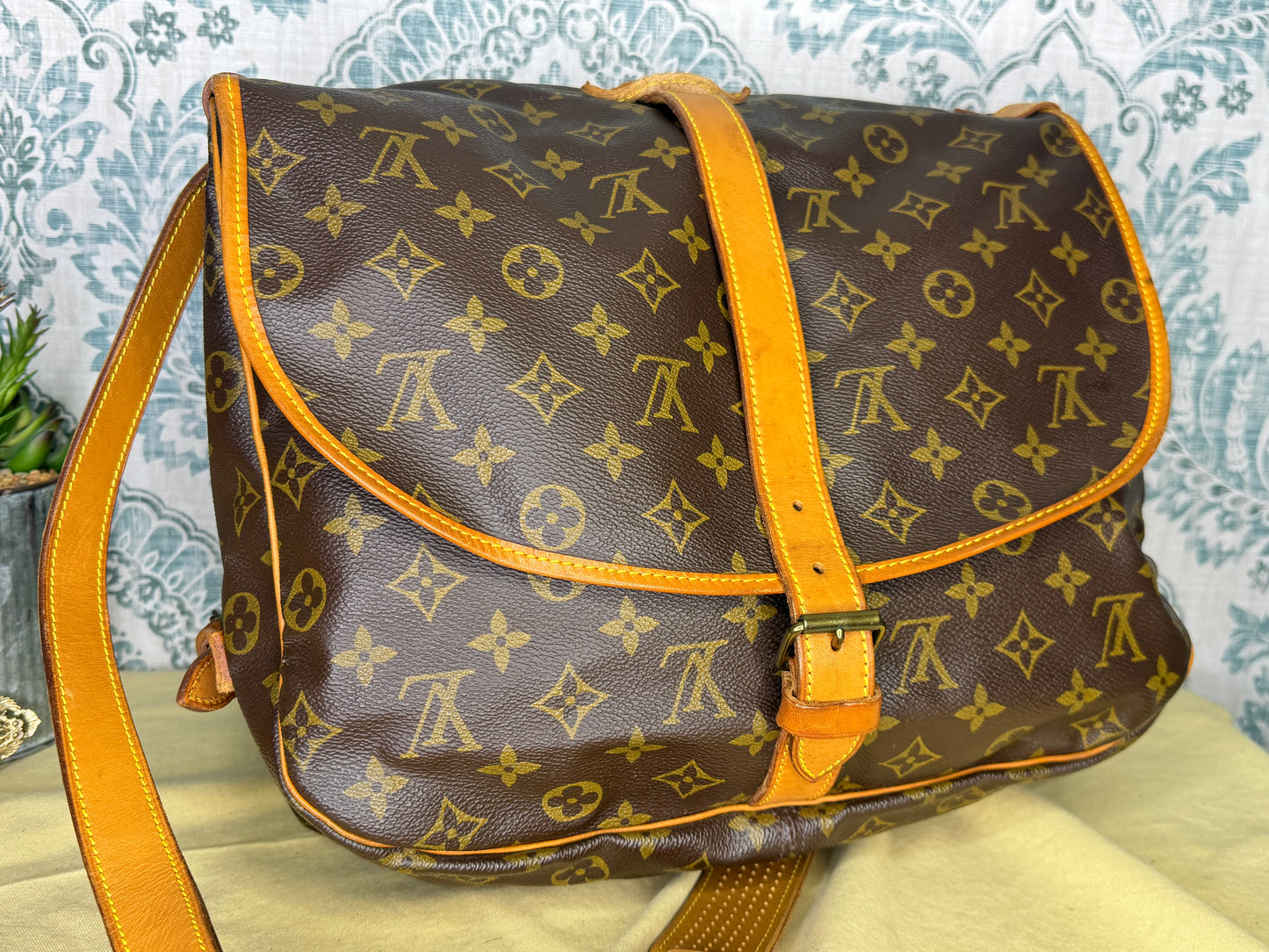 Louis Vuitton Saumur 35 #1
