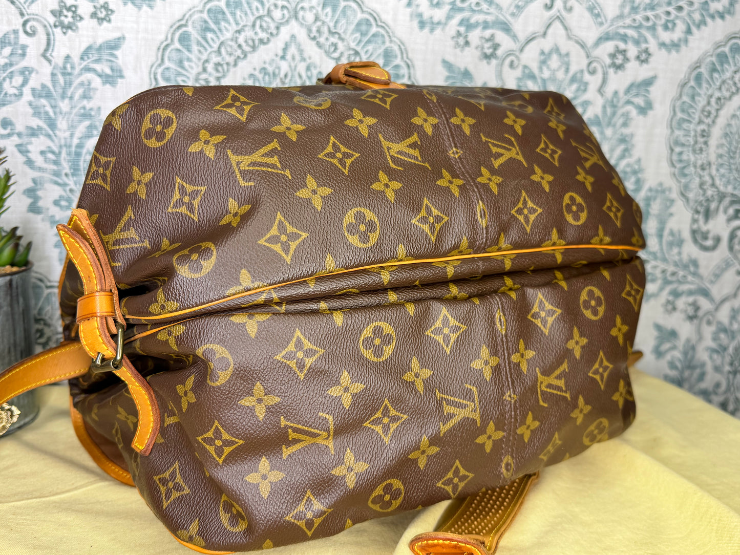 Louis Vuitton Saumur 35 #1