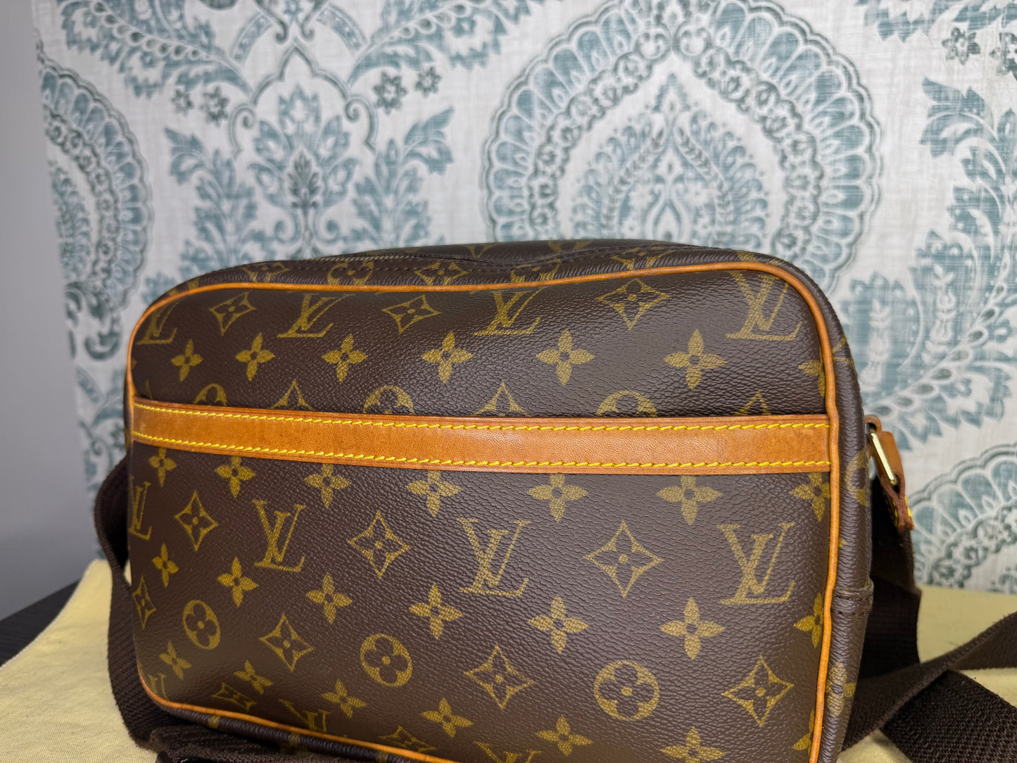 Louis Vuitton Reporter PM