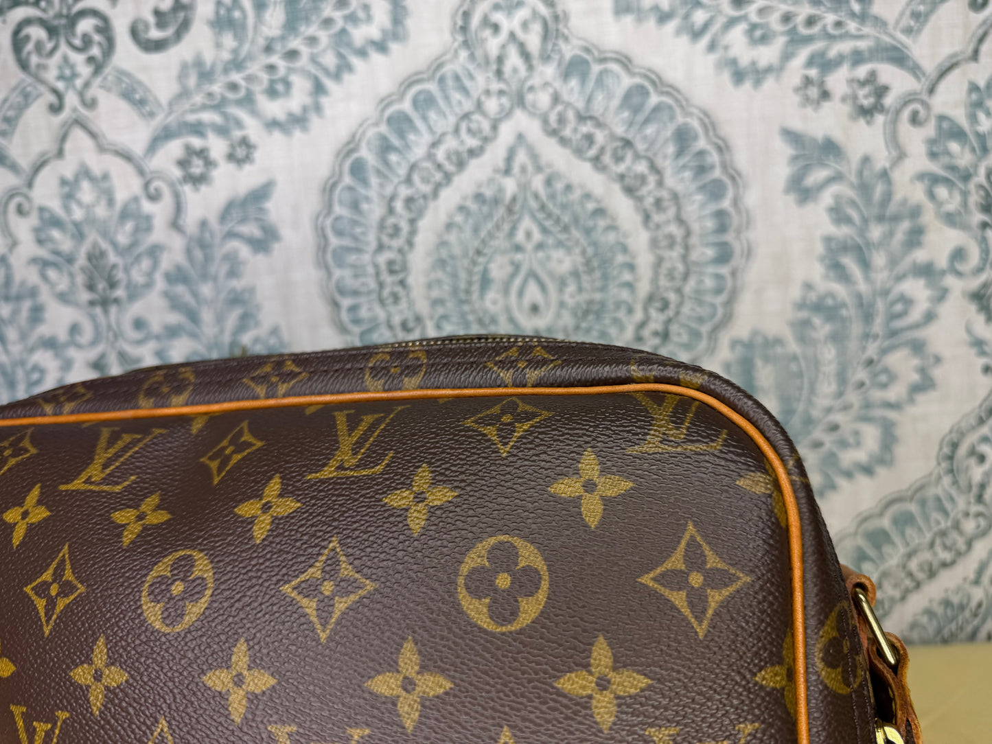 Louis Vuitton Reporter PM