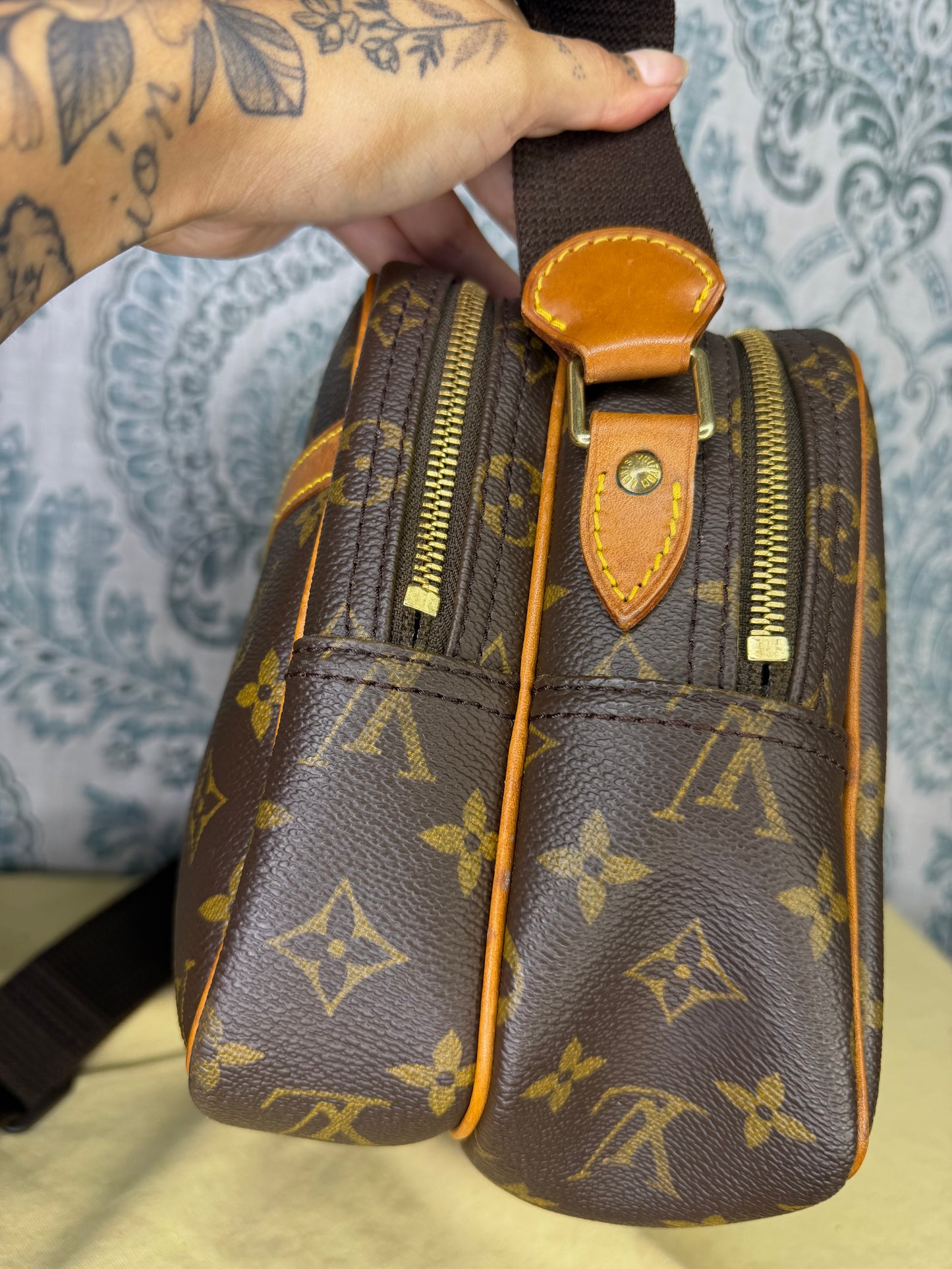 Louis Vuitton Reporter PM