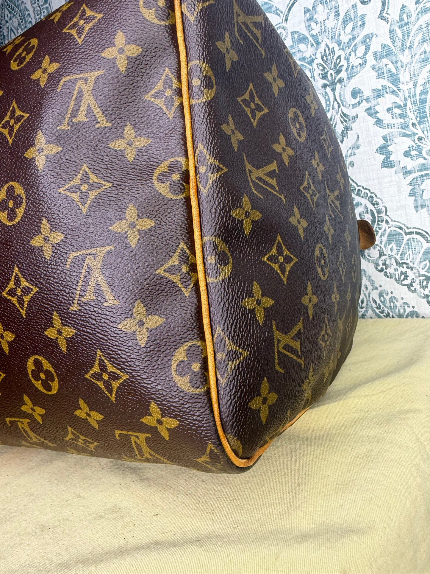 Louis Vuitton Keepall 55