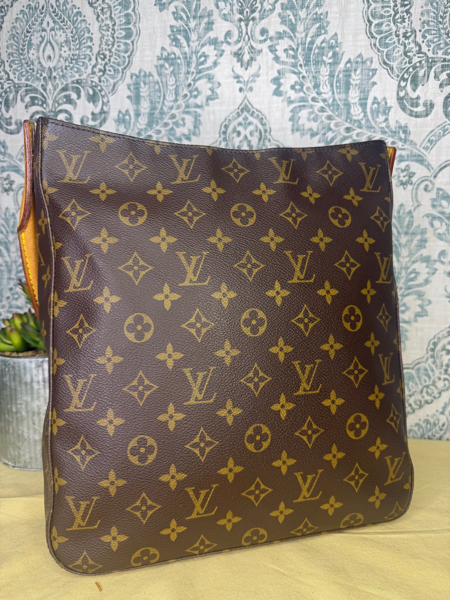 Louis Vuitton Looping GM