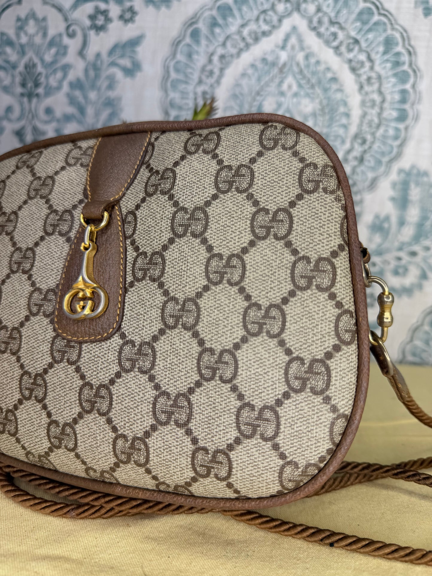 Gucci GG Supreme Horsebit Vintage Crossbody