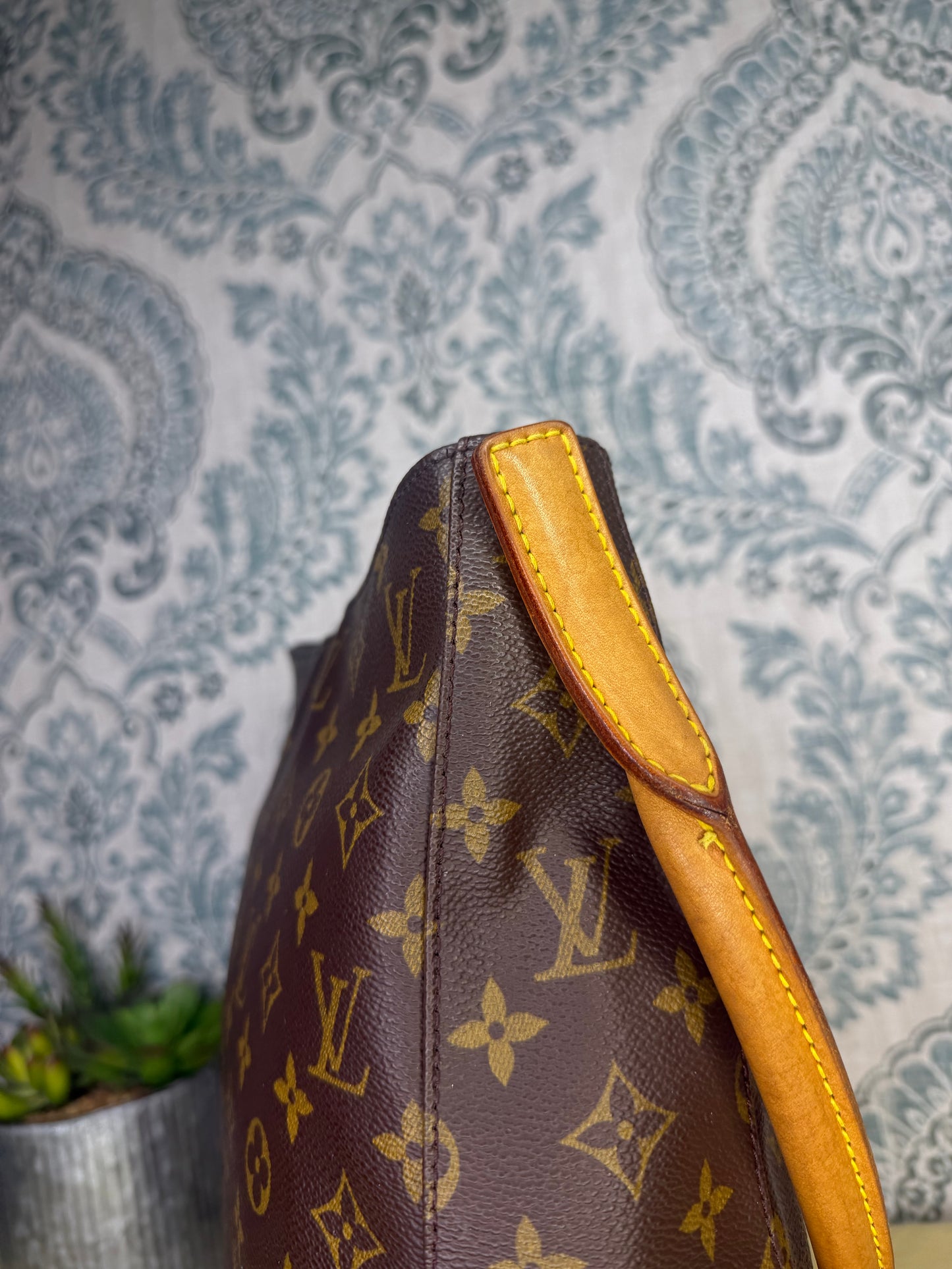 Louis Vuitton Looping GM