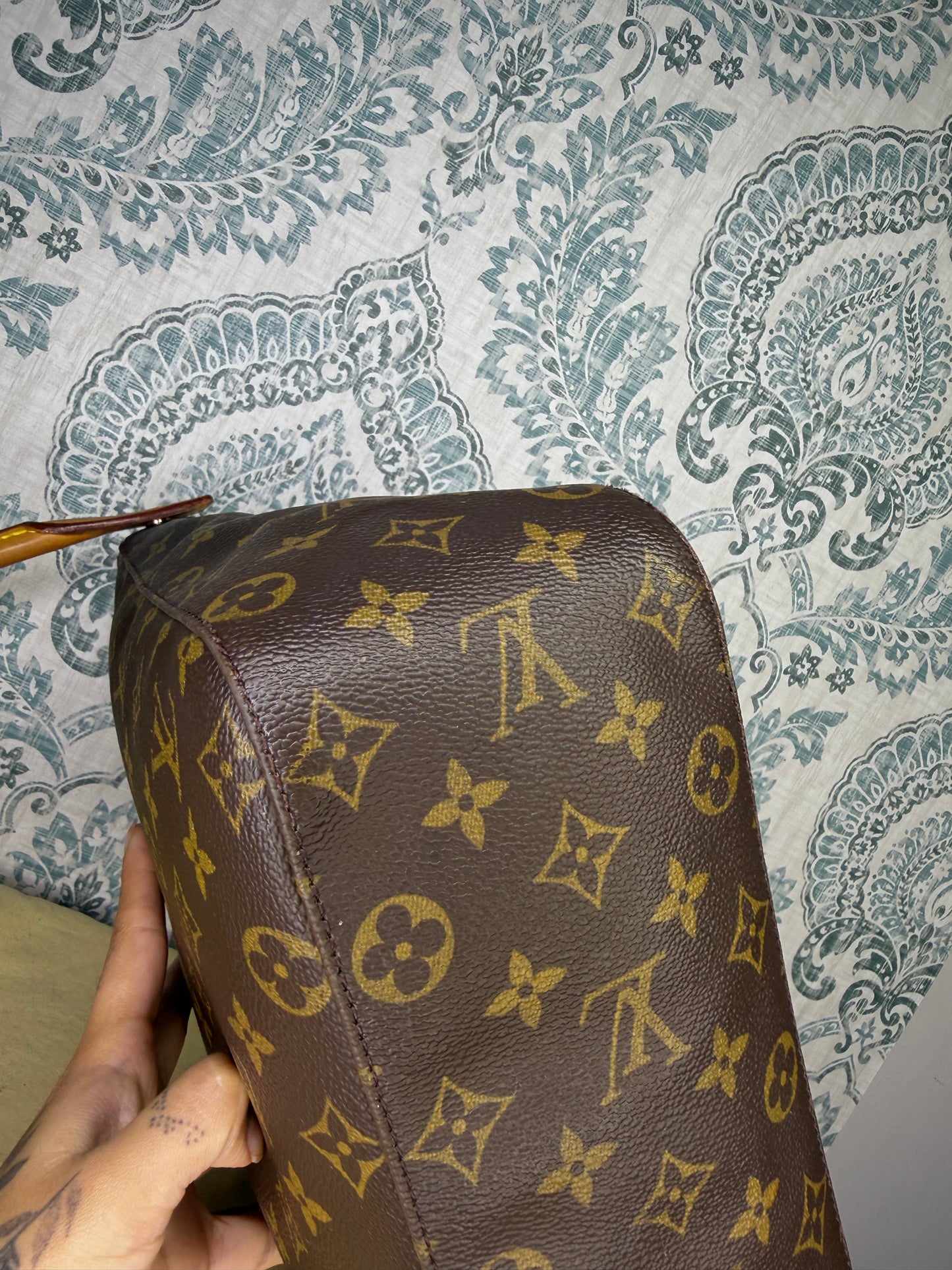 Louis Vuitton Looping GM