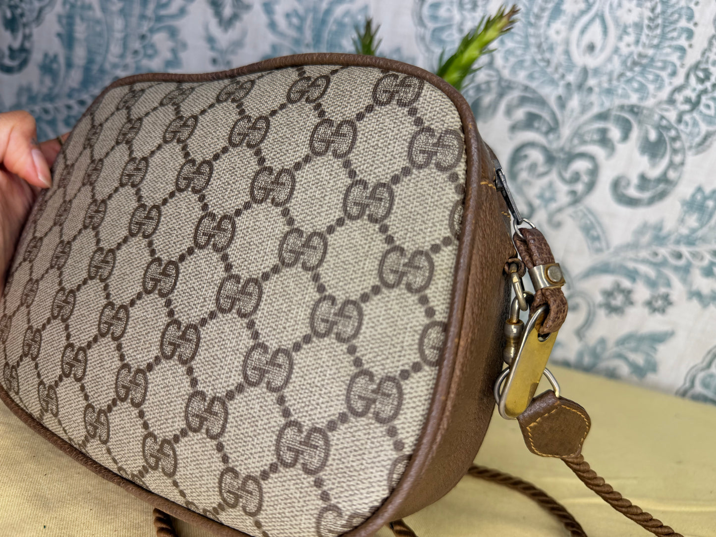 Gucci GG Supreme Horsebit Vintage Crossbody