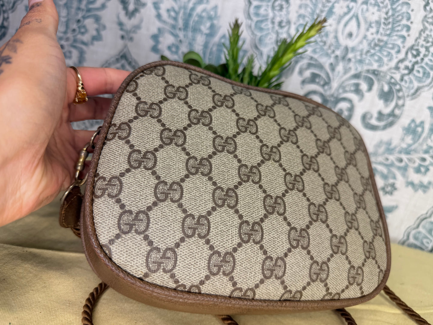 Gucci GG Supreme Horsebit Vintage Crossbody